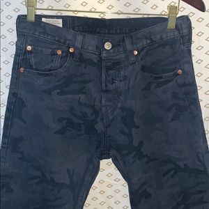 Levi’s Fresh Leaves Camo Print Jeans